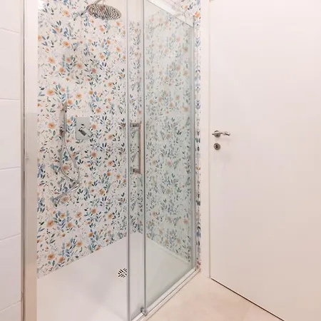 Apartment Metro M3 Duomo 10min - Design Loft Milan